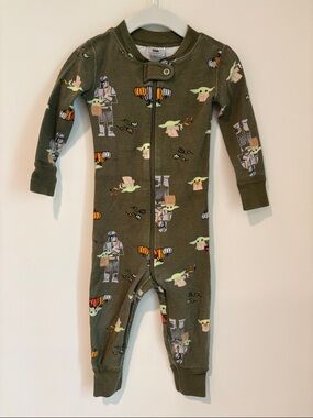 Hanna Andersson Star Wars Grogu Halloween baby zip sleeper in organic cotton